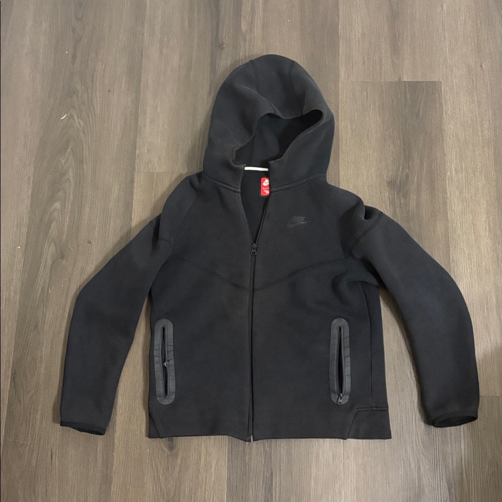 Nike Tech Kids XL Black Set
